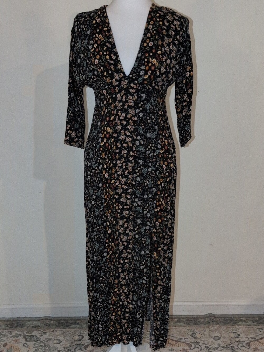 Stradivarius Black Maxi Dress with Floral Print And Low V Neck Size L